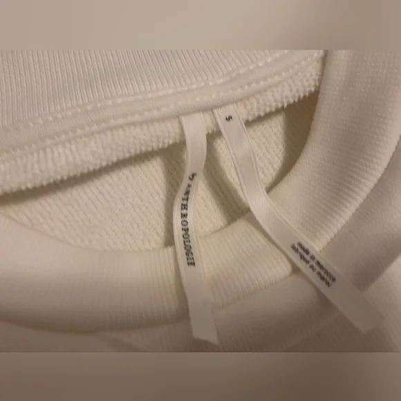 Anthropologie White Sweater Size "S" - Picture 5 of 7